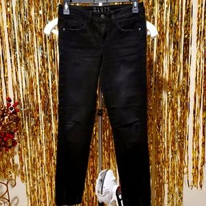 Zara Basic Jean, Size 02